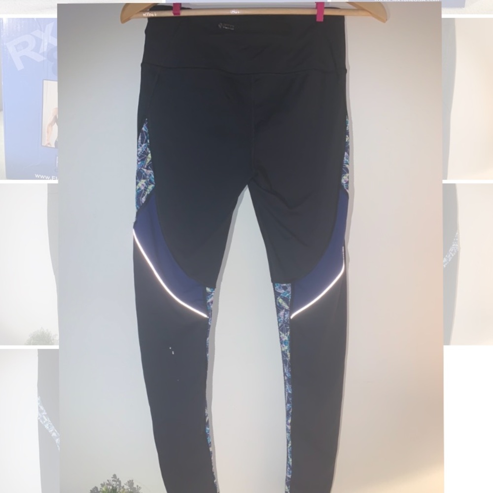 VSX Victoria’s Secret sport workout leggings - Picture 3 of 6